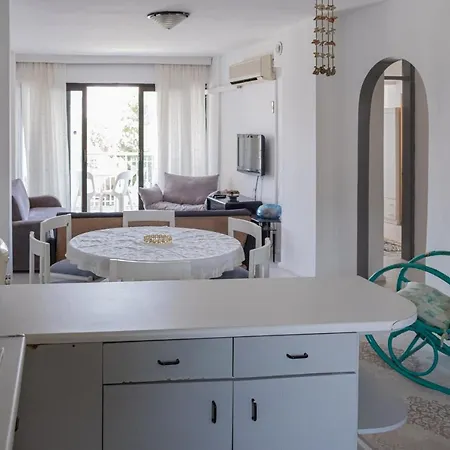 Peaceful Flat Close To Beach In * Marmaris