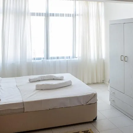 Peaceful Flat Close To Beach In Apartament