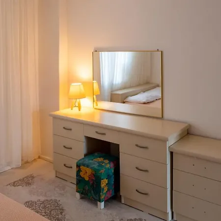 Apartamento Peaceful Flat Close To Beach In