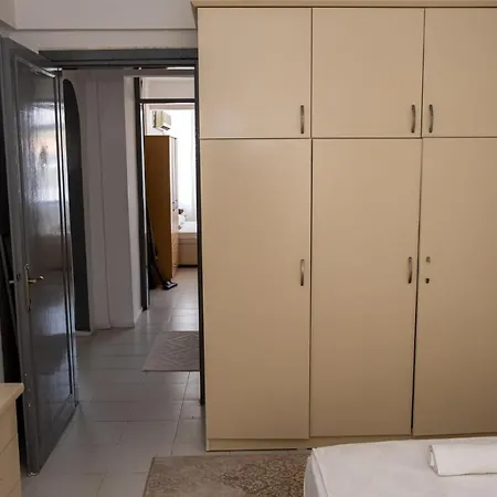 Peaceful Flat Close To Beach In Apartmán